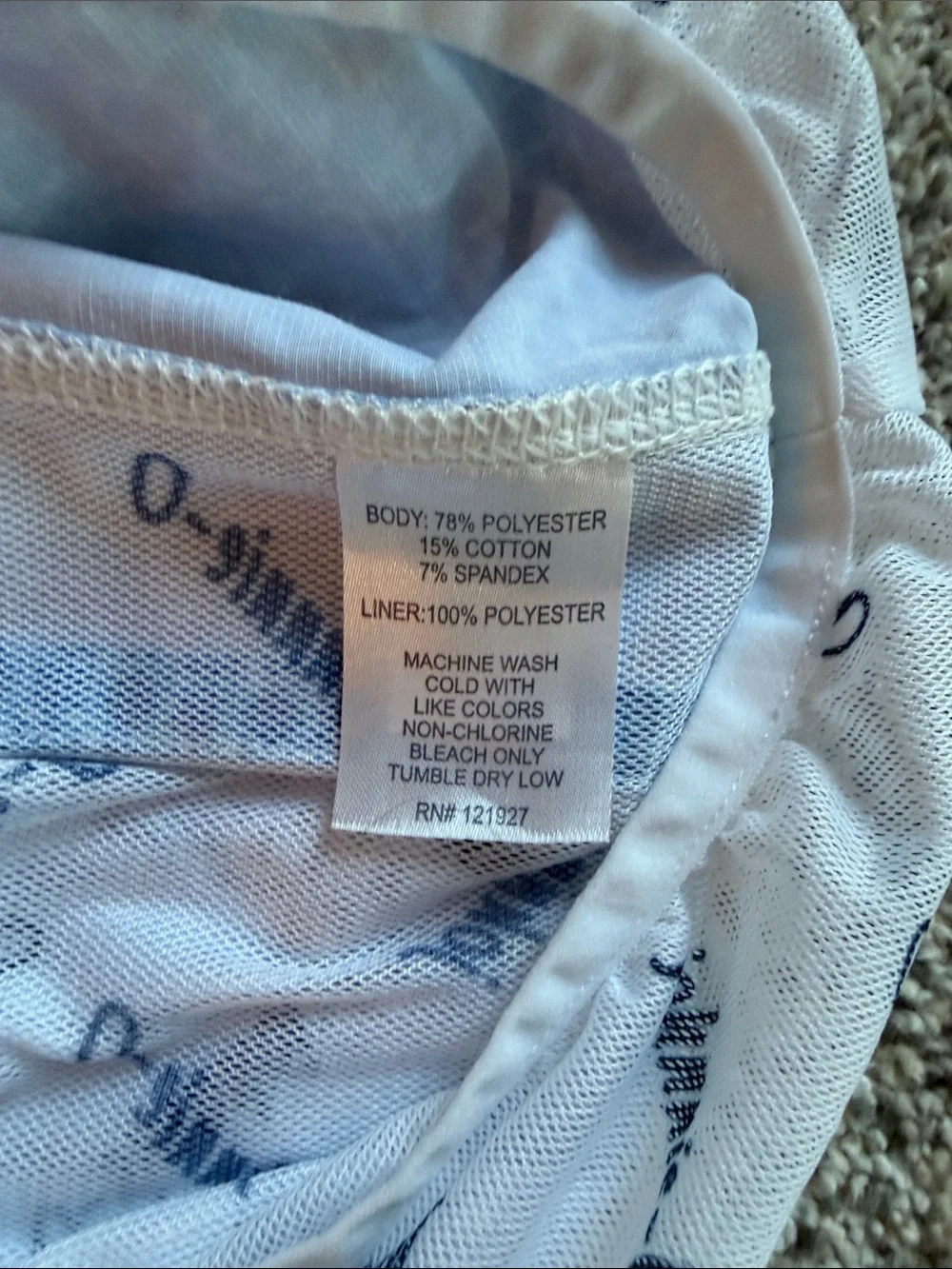 Johnnie-O Men’s XL Lined Swim Trunks Shorts Pocketed Light Blue Geometric Print